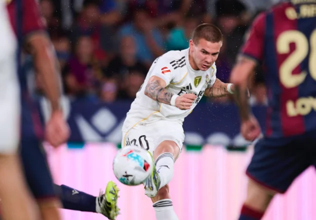 Franco Mastantuno Nets First Goal for Real Madrid in Historic Debut